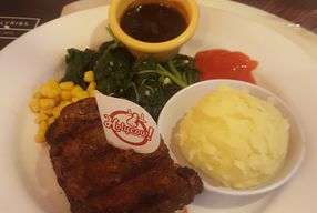 Foto Holycow! STEAKHOUSE by Chef Afit