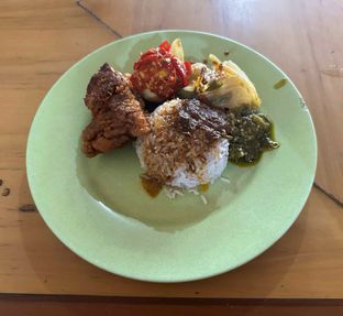 Foto 1 - Makanan di Nasi Kapau Kamang Jaya oleh Albert Murdiono