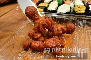 Foto 1 - Makanan di Sushi & Sashimi oleh @foodiaryme | Khey &amp; Farhan