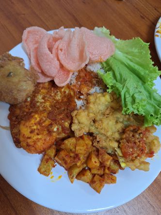 Foto Makanan di Nasi Uduk Sedap Malam