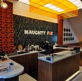 Foto di Naughty Fox