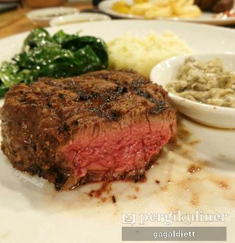 Foto Makanan di Tokyo Skipjack