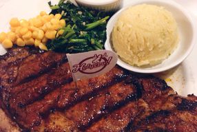 Foto Holycow! STEAKHOUSE by Chef Afit