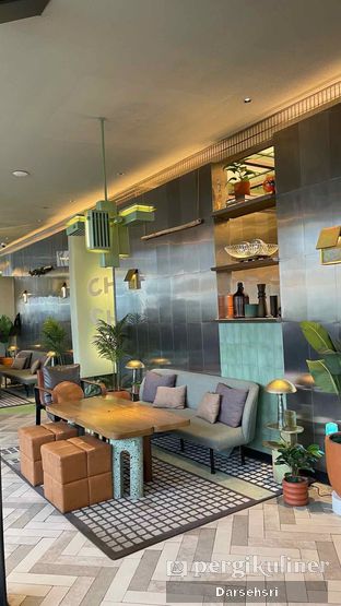 Foto 8 - Interior di Mainstreet Dining & Coffee oleh Darsehsri 
