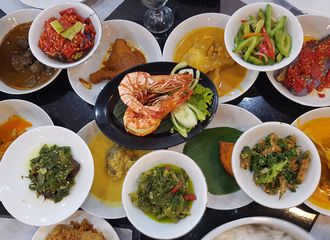 Rendang Tak Sederhana Layaknya Rumah Makan