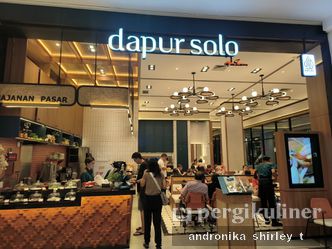 Foto Makanan di Dapur Solo