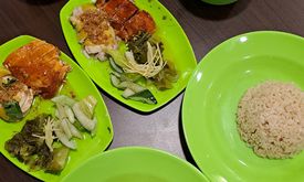 Hoi Kee Hainanese Chicken Rice & Porridge