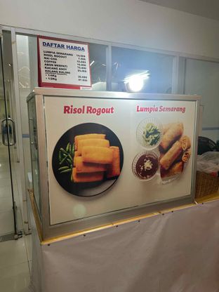 Foto review Lumpia Semarang Oma Juwita oleh Albert Murdiono 3