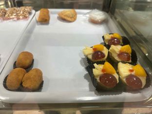 Foto review Toko Kue Vivi oleh Albert Murdiono 6