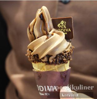 Foto 6 - Makanan di Godiva oleh Placetogoandeat ID