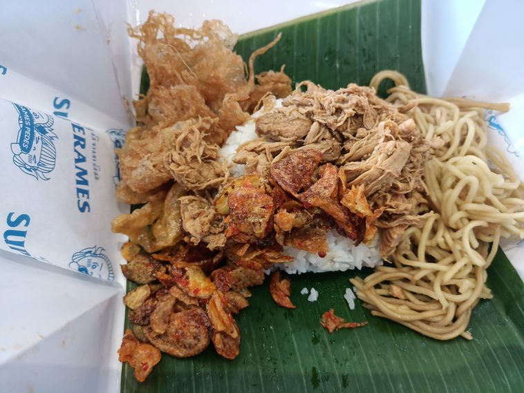 Foto makanan di Superames