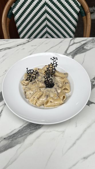 Foto Makanan di Satu Meja