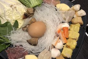 Foto PSY Steamboat Yakiniku