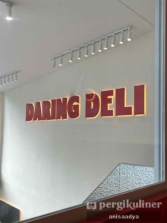 Foto Makanan di Daring Deli