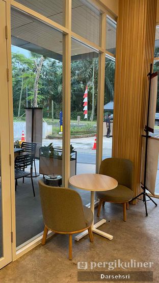 Foto 5 - Interior di Kopi Kenangan oleh Darsehsri 