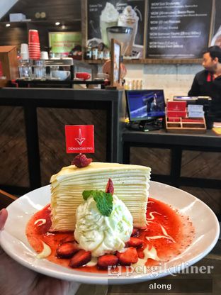 Foto 2 - Makanan(CREPE STRAWBERRY) di De Mandailing Cafe N Eatery oleh #alongnyampah 