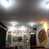 Foto tempat nya nyaman  di Golden Plate