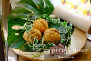 Foto review Chateraise oleh Darsehsri  10