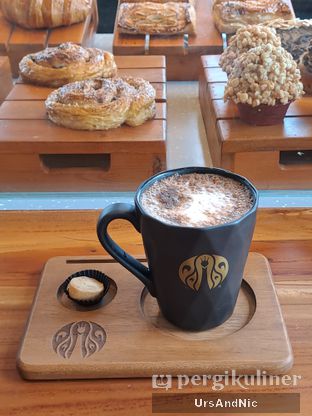 Foto 4 - Makanan di J.CO Reserve oleh UrsAndNic 