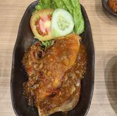 Foto di Ayam Penyet Pak Tjomot