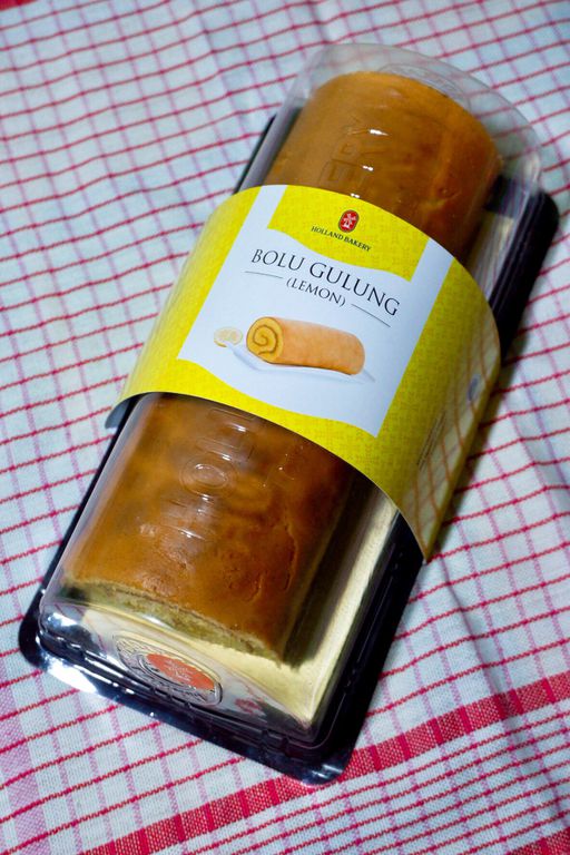 Bolu Gulung Holland Bakery / Holland Bakery / Lihat ide ...