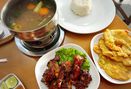 Foto Makanan di Sop Buntut Ibu Henny