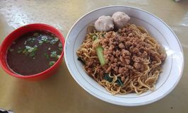 Bakmi Bangka Akiun