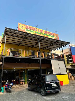 Foto review Warung Nasi Cipunjur oleh Cyntia // IG: @cyntiahbsr 1