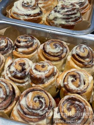 Foto review Cinnabon oleh Putri IG @putrieview 2