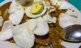 Gado - Gado Teuku Angkasa