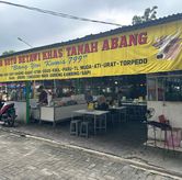 Foto di Sop & Soto Betawi Khas Tanah Abang Bang Yon Kumis 799