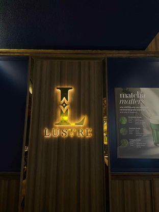 Foto review Lustre oleh Anggita Deska 2