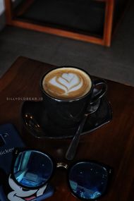 Foto Hot Cappuccino di Portal Coffee & Travel