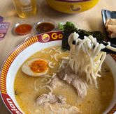 Foto di Golden Lamian
