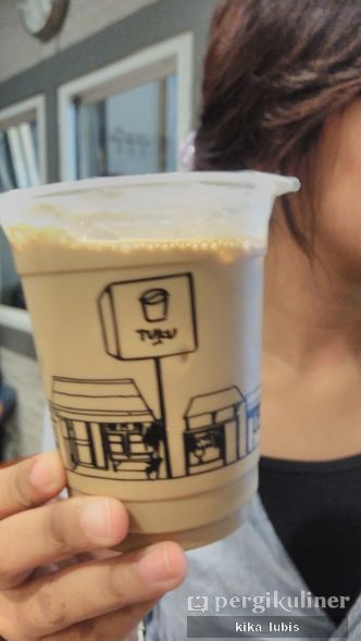 Foto Makanan di Toko Kopi Tuku