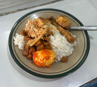 Foto review Warung Nasi Ibu Tini Khas Solo oleh Albert Murdiono 1