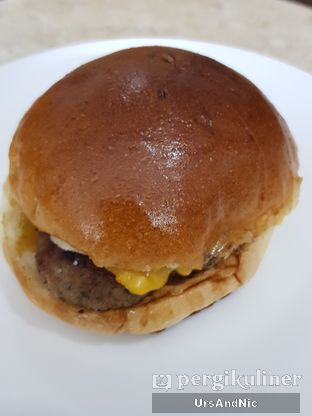 Foto review Unicorn Burger oleh UrsAndNic  5