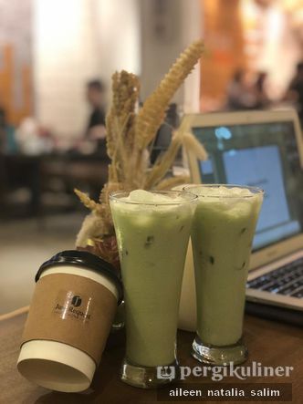 Foto Makanan di Just Request Coffee