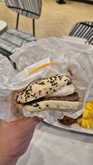 Foto review McDonald's oleh Oemar ichsan 3
