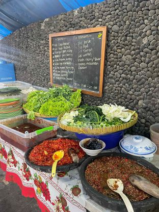 Foto 2 - Makanan di Pondok Sop Iga Sapi Monggo Kerso oleh Anggita Deska