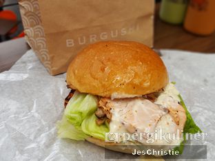 Foto review Burgushi oleh JC Wen 1