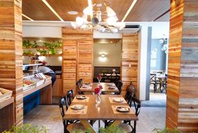 Foto Gioi Asian Bistro & Lounge