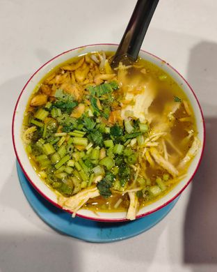 Foto 1 - Makanan di Soto Ayam Kudus Delima oleh Momondud 