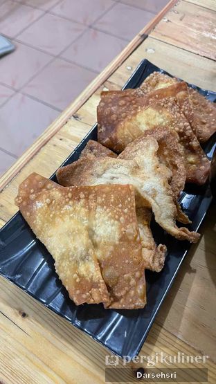 Foto 2 - Makanan di Mie Ayam Bangka Kim's oleh Darsehsri 
