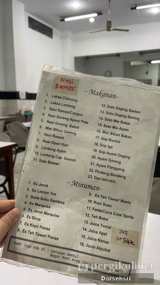 Foto 2 - Makanan di Rumah Makan Laksa Cibinong oleh Darsehsri 