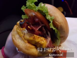 Foto 4 - Makanan di Guzzbun oleh Ladyonaf @placetogoandeat