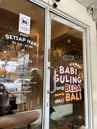 Foto Makanan di Warung Guling Pak Made