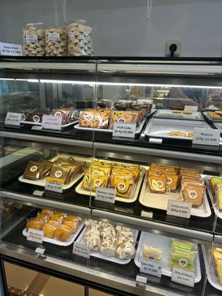 Foto review Okky Cake & Bakery oleh Albert Murdiono 7