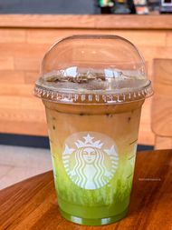 Foto Makanan di Starbucks