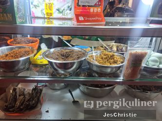Foto Interior di Nasi Krawu Buk Tiban